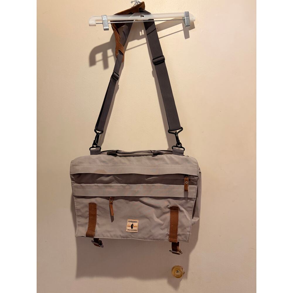 Cotopaxi classic gray messenger computer bag
